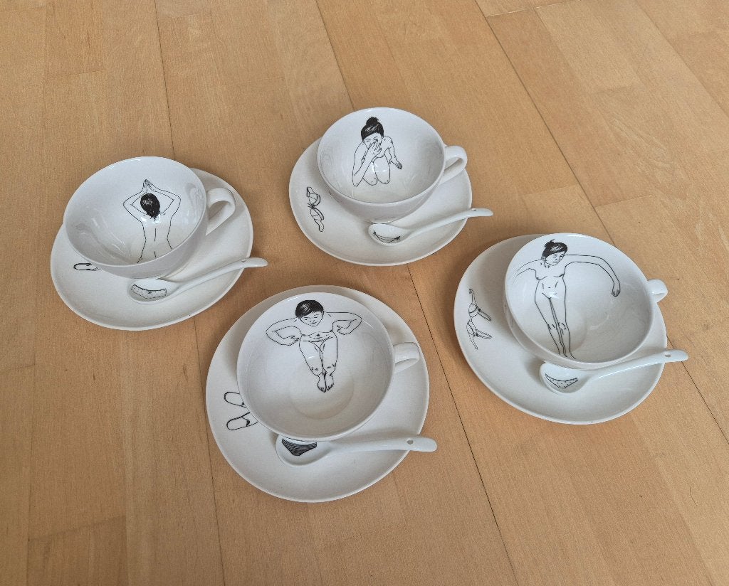 Undressed teaset - Esther Hörchner - theeservies, Overige merken, Overige typen, Ophalen of Verzenden, Zo goed als nieuw