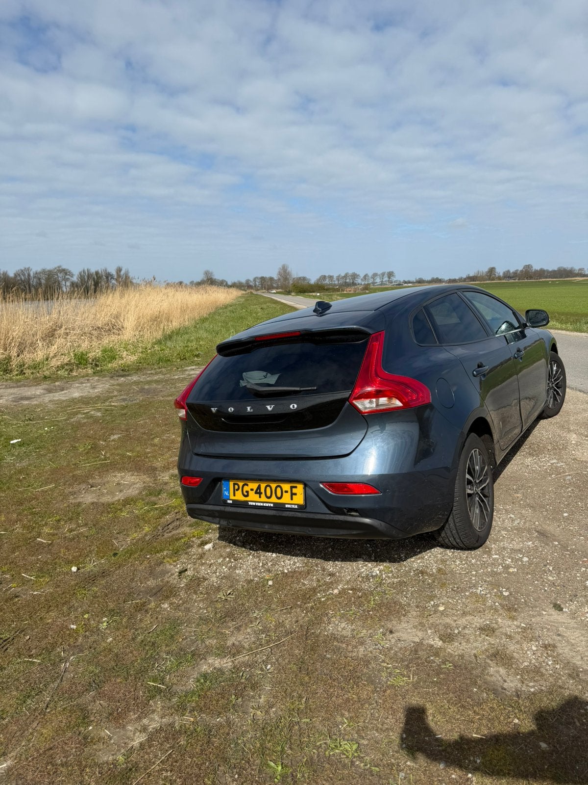 Volvo V40 2.0 D2 120PK 2017 Blauw, Voorwielaandrijving, 4 cilinders, 1969 cc, Blauw