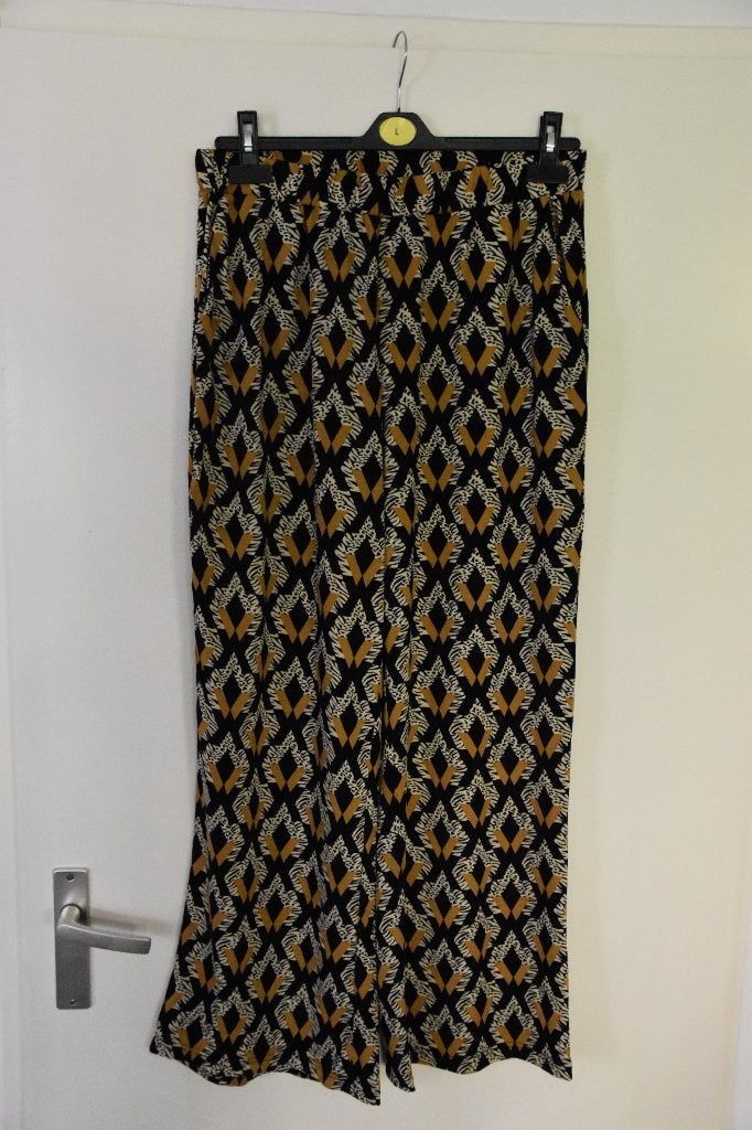 leuke nieuwe stretchbroek maat 44 Norah, Zwart, Maat 42/44 (L), Nieuw, Ophalen of Verzenden