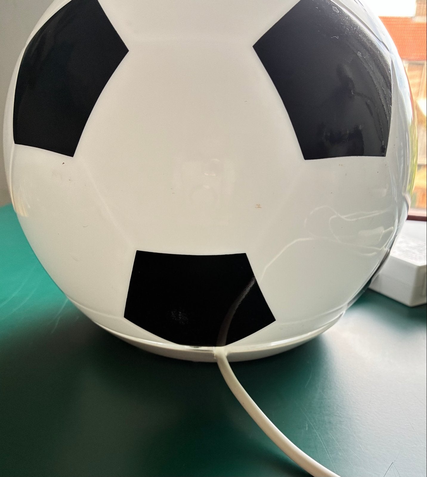 Voetbal lamp - Ideaal voor kinderkamer, Ophalen, Wit, Gebruikt, Kunststof