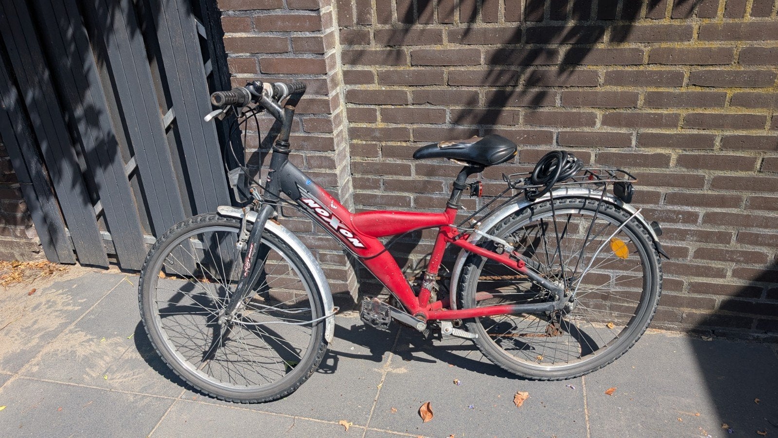 Noxon mountainbike, rood/zwart, 26 inch, gebruikt, Minder dan 10 versnellingen, Gebruikt, Velgrem, 49 tot 53 cm