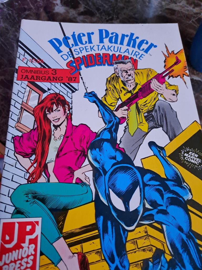 Peter Parker De Spektakulaire Spiderman Omnibus 3, Boeken, Eén stripboek, Ophalen of Verzenden, Gelezen