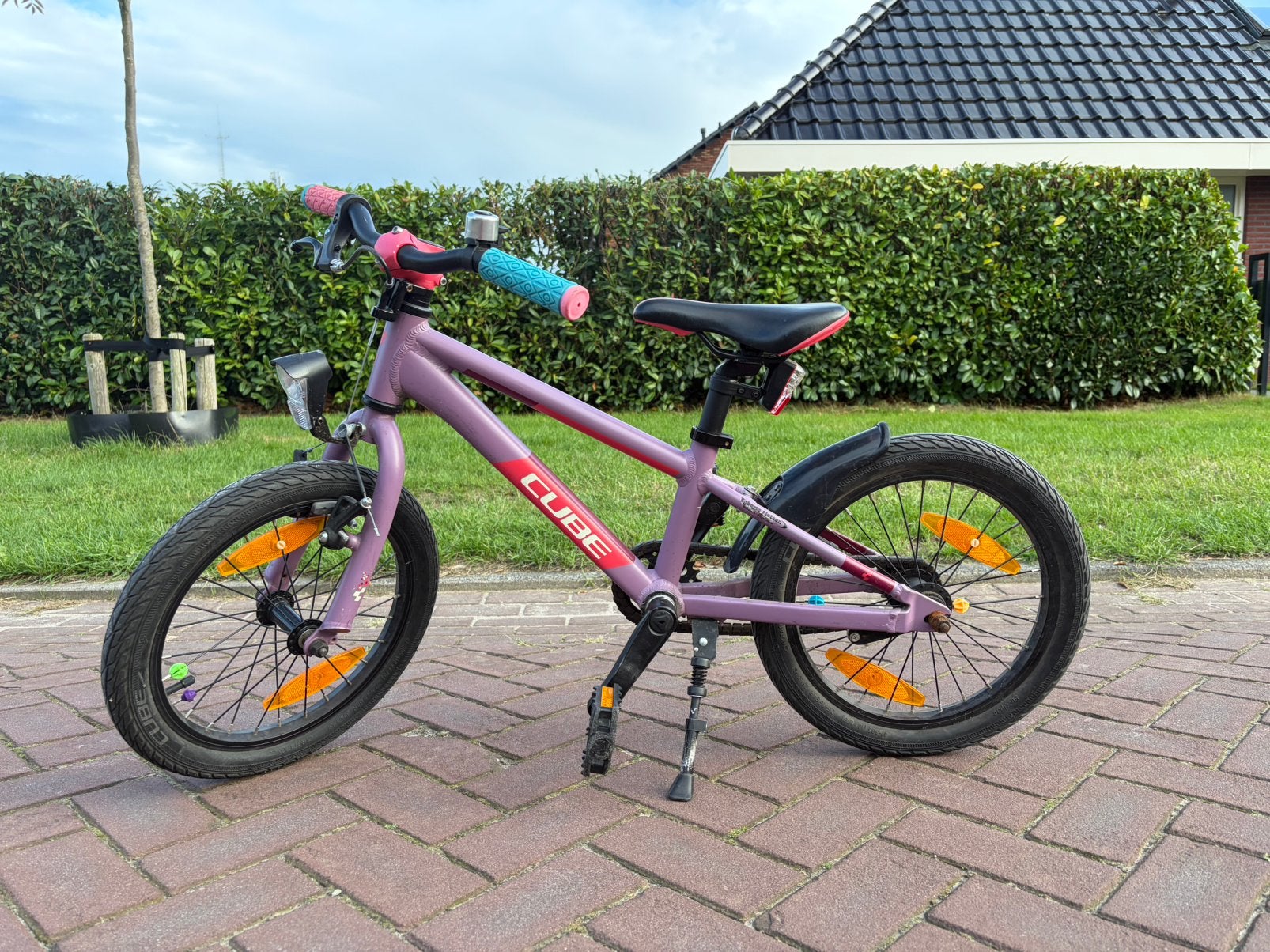 Foto 2 van Cube mountainbike 16inch
