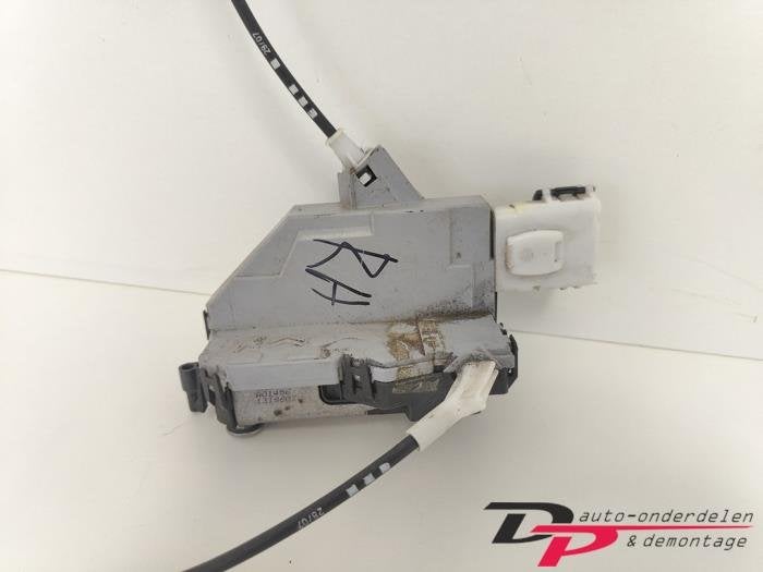 Deurslot Mechaniek 4Deurs rechts-achter van een Peugeot 308, Auto-onderdelen, Carrosserie en Plaatwerk, Gebruikt, -, -, Ophalen of Verzenden