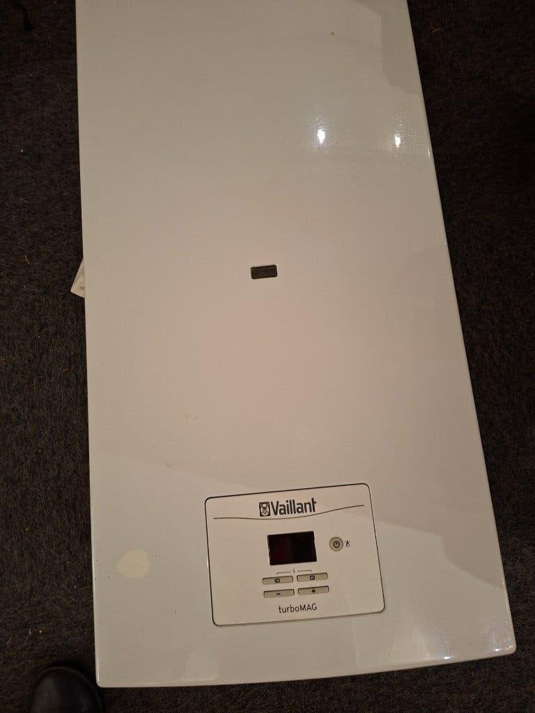 Geiser - Propaan - Vaillant Turbo MAG 1.5/1 T , MAG 115/1, Ophalen, Geiser, Zo goed als nieuw, Minder dan 20 liter