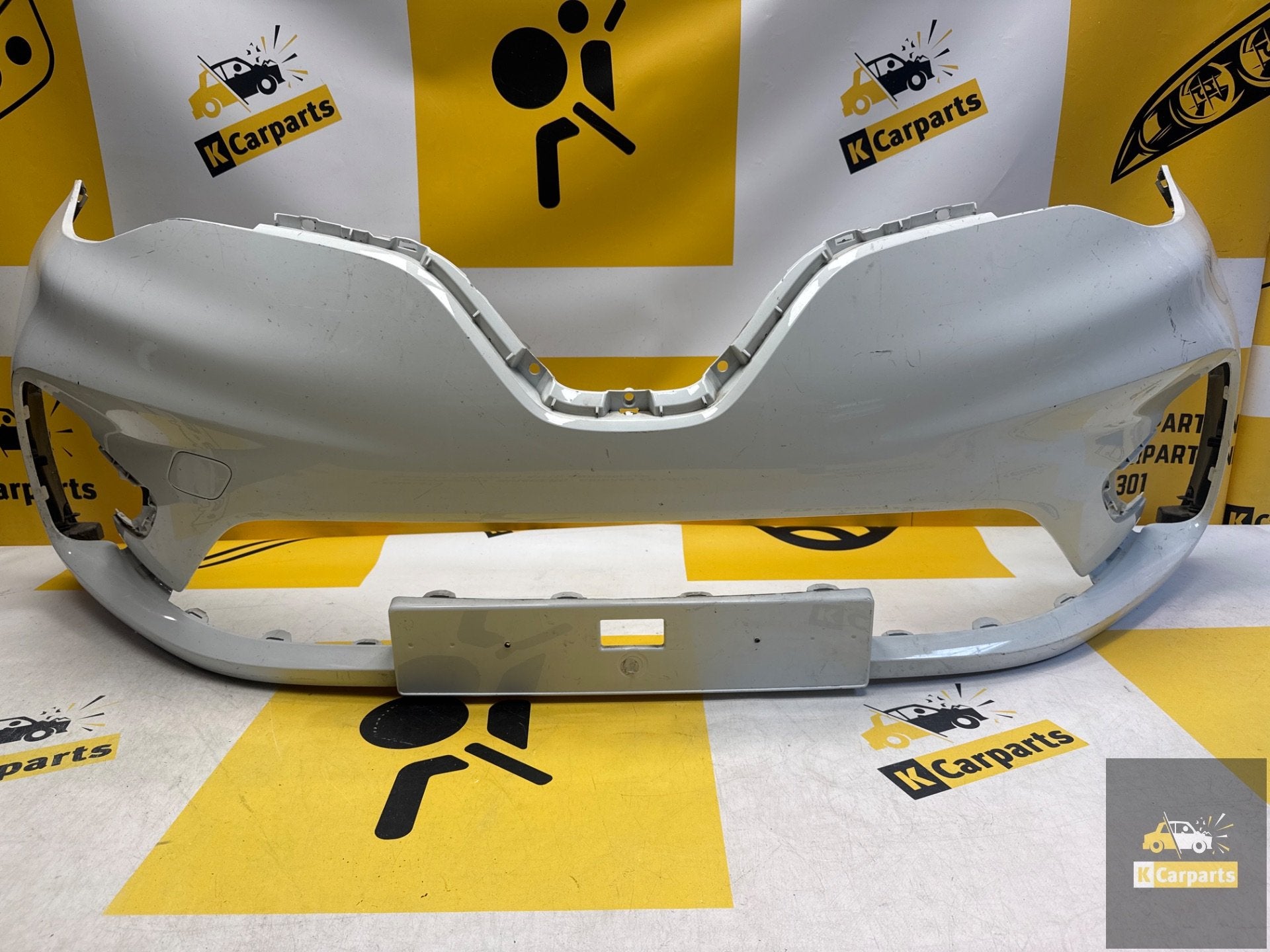 Voorbumper RENAULT ZOE Origineel bumper 2217036X, Info@fabrikant.eu, Ophalen of Verzenden, Bumper, Fabrikant BV
