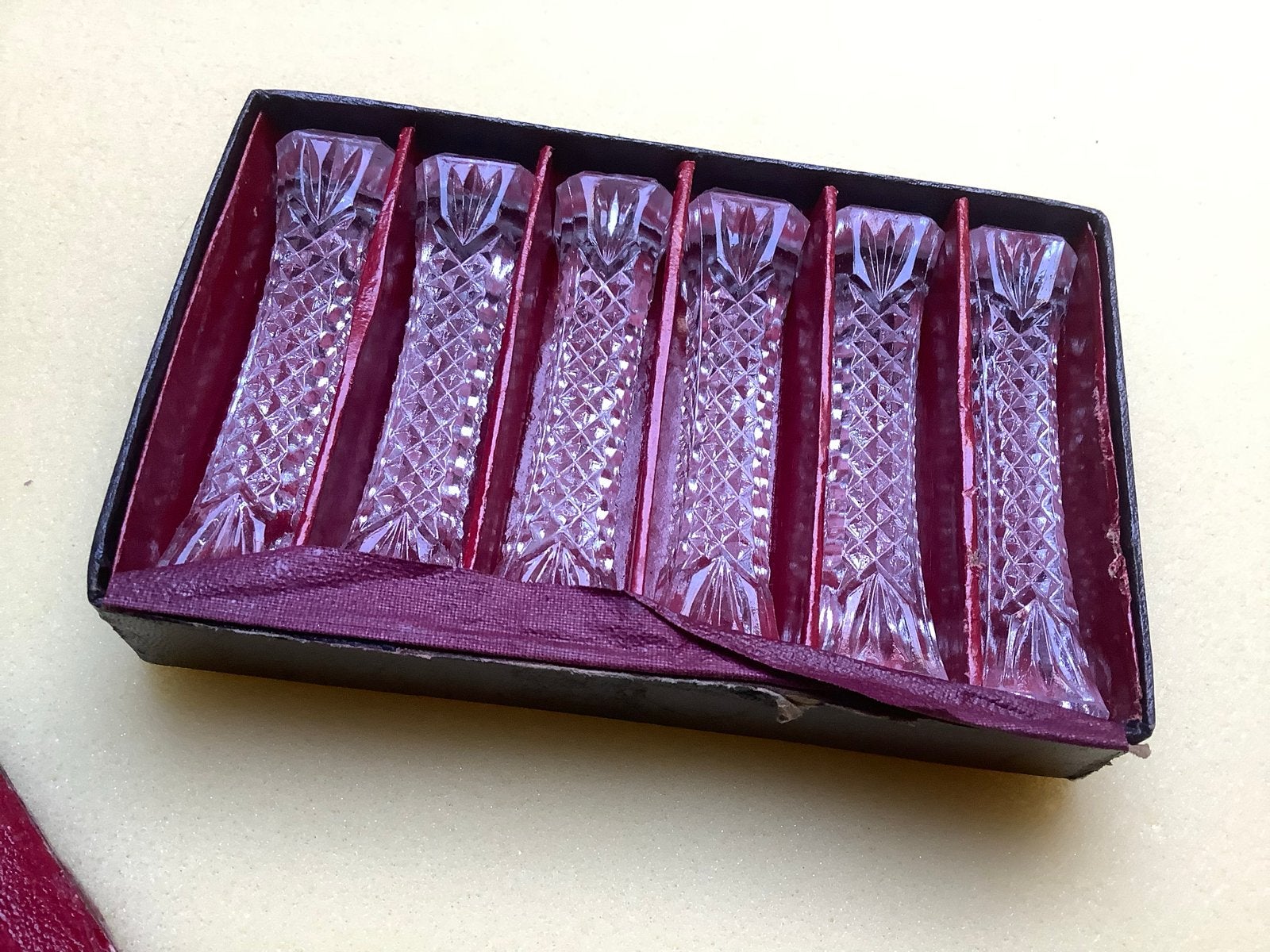 Set van 6 kristallen mesleggers in originele doos., Ophalen of Verzenden
