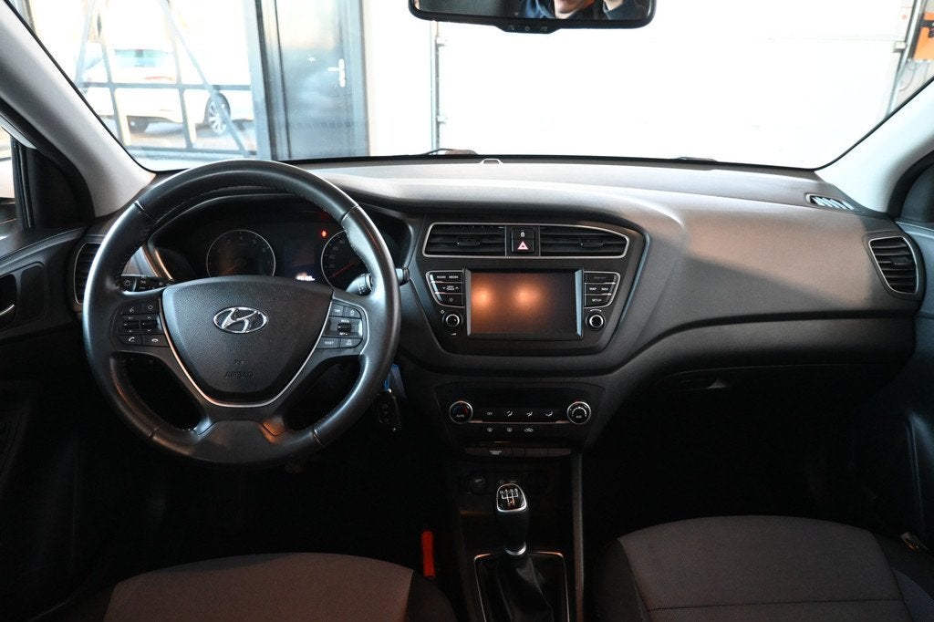 Hyundai i20 1.0 T-GDI Comfort Clima Carplay Navigatie Cruise, Auto's, Hyundai, Voorwielaandrijving, Met garantie (alle), Wit, Origineel Nederlands