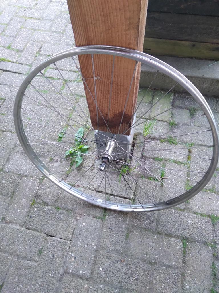 28inch voor wiel.
Rvs velg., Fietsen en Brommers, Overige materialen, 28inch voor wiel.
Rvs Schothorst velg., Stadsfiets, Ophalen