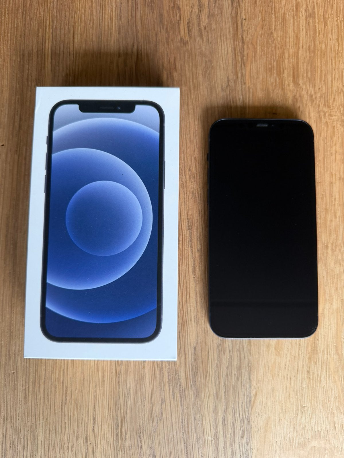 iPhone 12 64GB - ZGAN, zonder krassen., Ophalen, Zwart, Zo goed als nieuw, Zonder simlock
