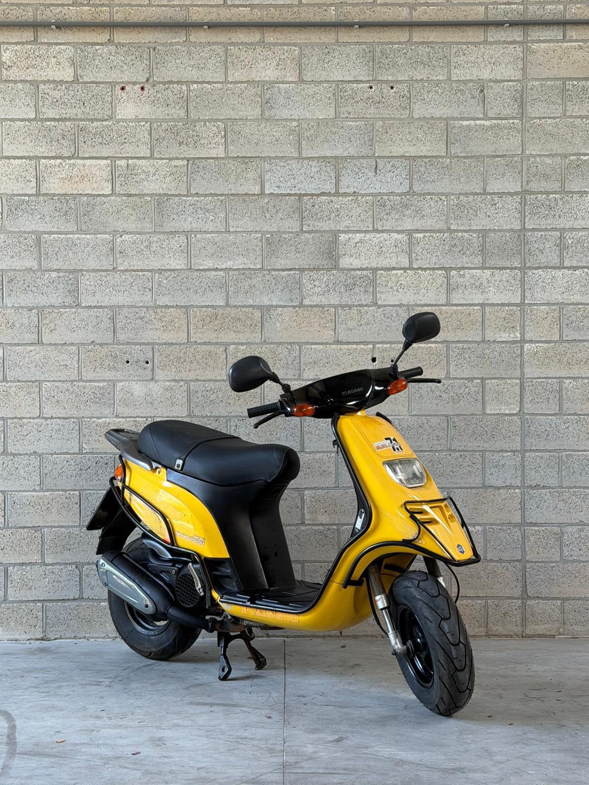 Piaggio typhoon 172cc duits, Fietsen en Brommers, Brommers | Vespa, Overige modellen, Ophalen of Verzenden, Zo goed als nieuw