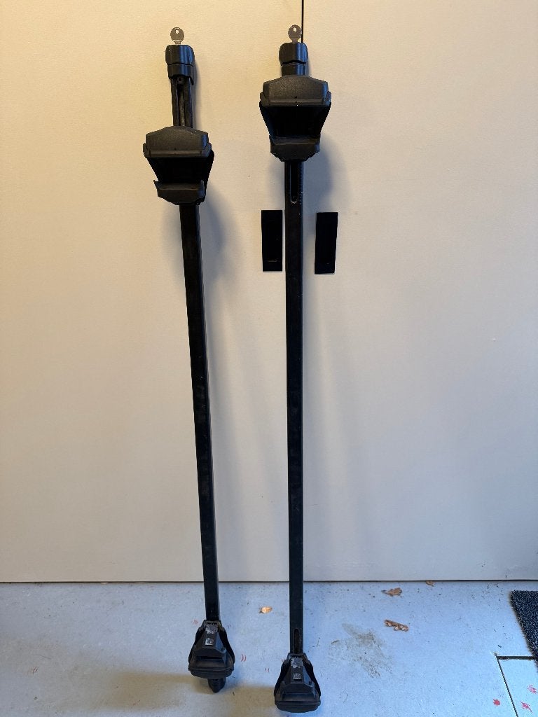Thule dakdragers voor dakrailing, Ophalen, Gebruikt