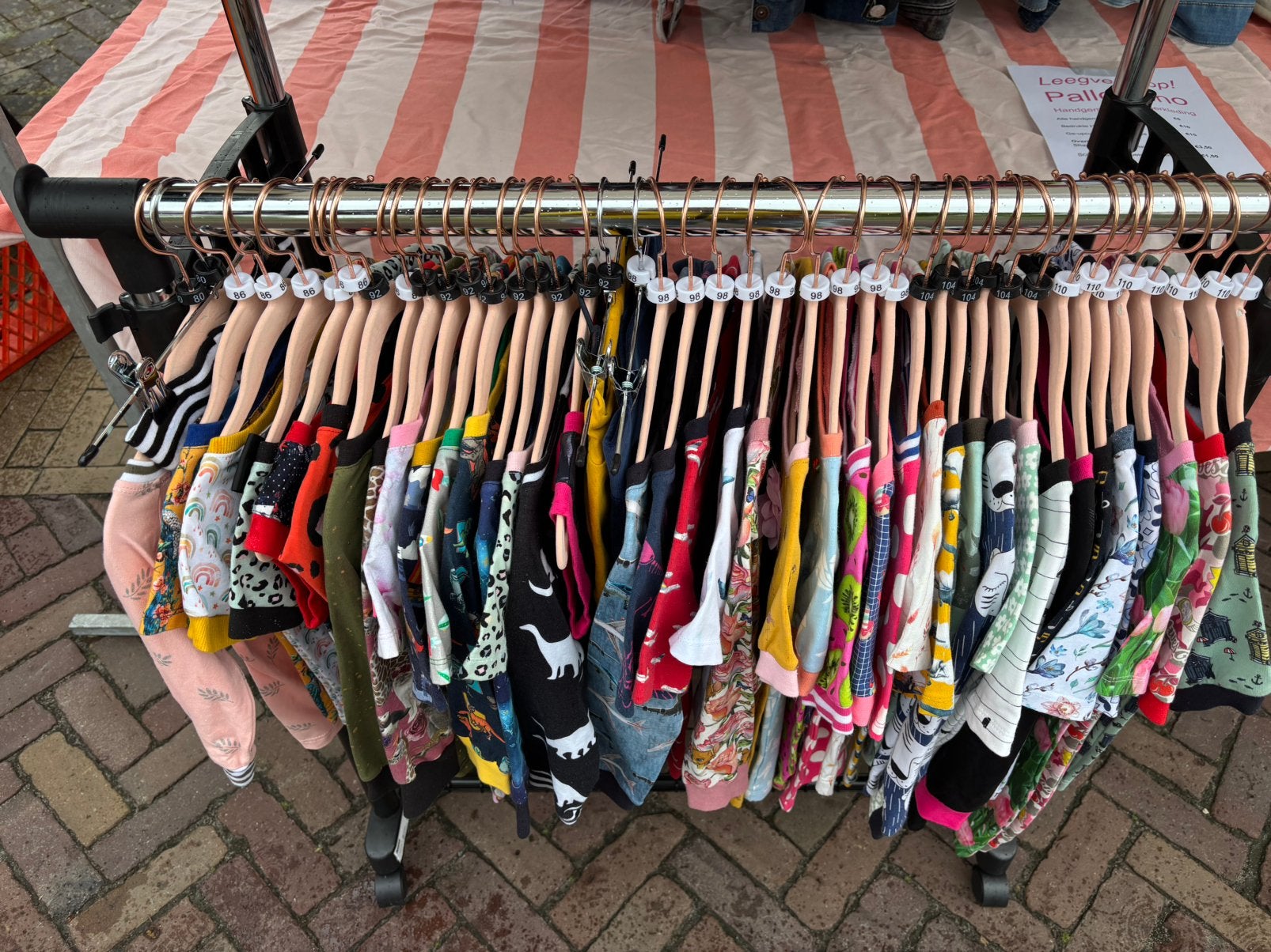 Grote partij kinderkleding voor een marktkraam, Kinderen en Baby's, Kinderkleding | Kinder-kledingpakketten, Ophalen