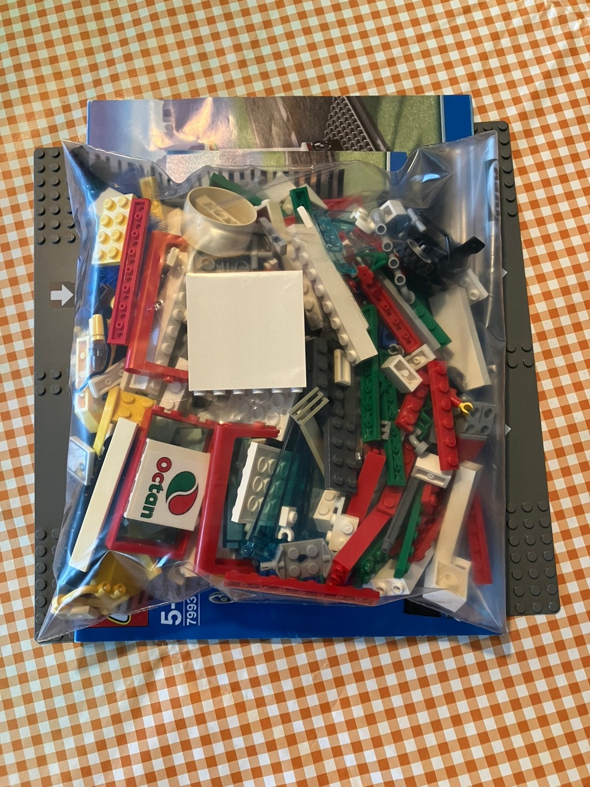 Lego city 7993 tankstation, Ophalen of Verzenden, Zo goed als nieuw
