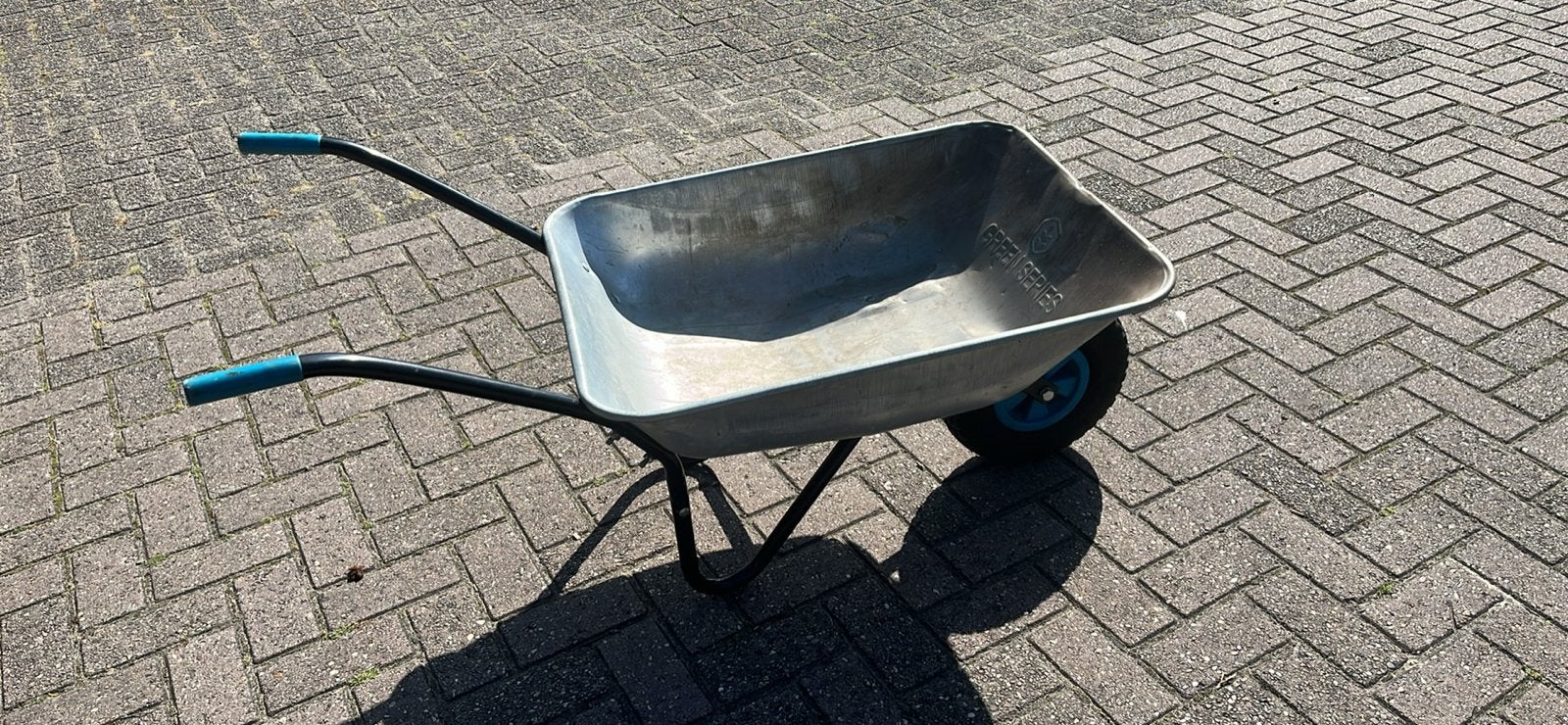 Lichte kruiwagen zo goed als nieuw, Ophalen of Verzenden, Zo goed als nieuw, Handmatig, Eenwielig
