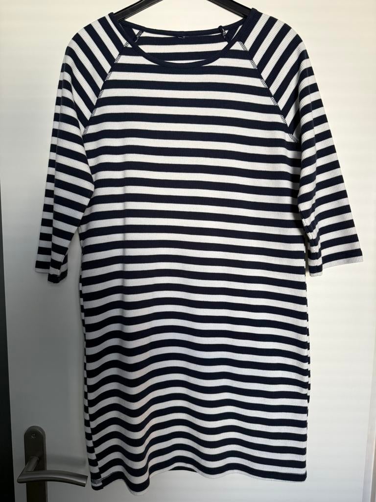 Blauw gestreepte jurk. Mt.M., Kleding | Dames, Jurken, Maat 38/40 (M), Blauw, Ophalen of Verzenden, Zo goed als nieuw