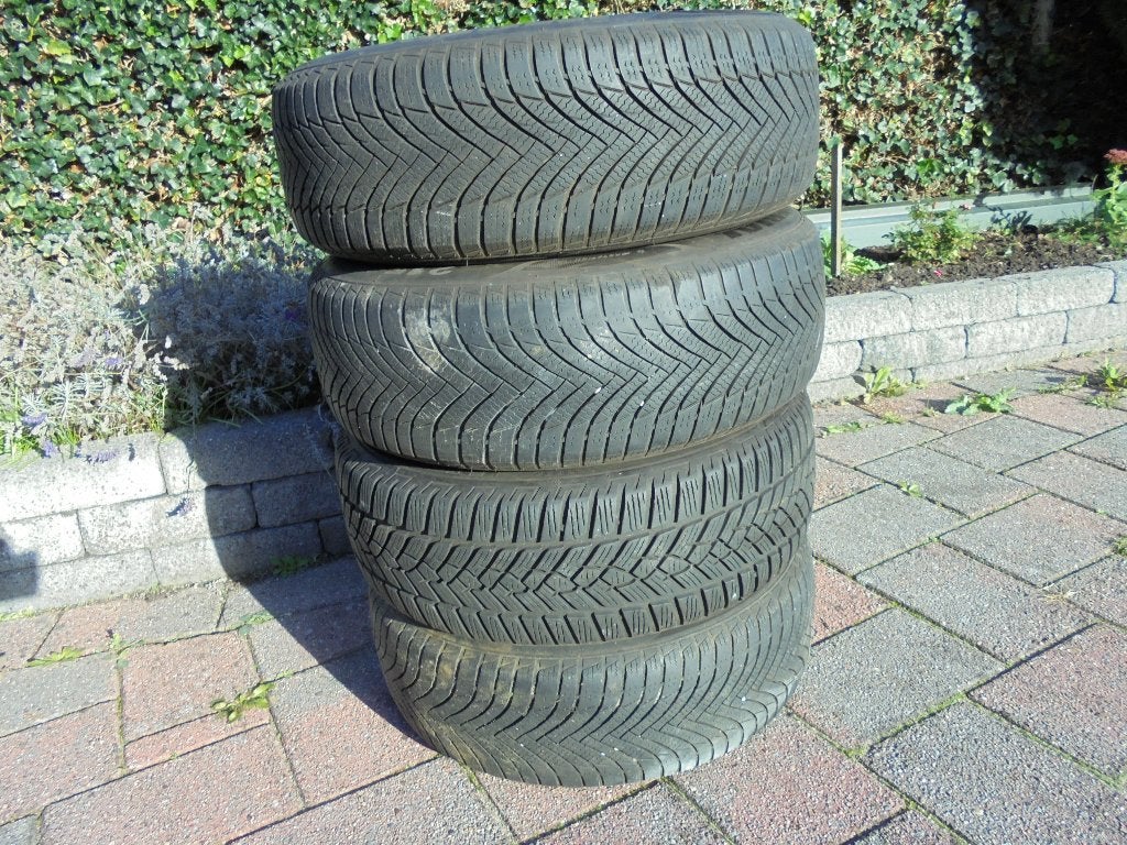 winterbanden  voor opel zafira 2015 te koop, Ophalen, 16 inch, Banden en Velgen, Winterbanden