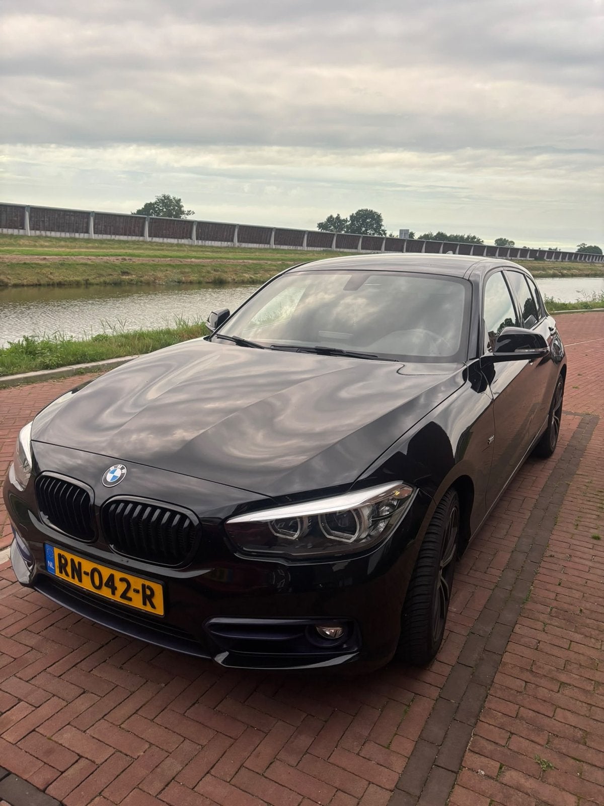 BMW 1-Serie 116i 109pk 2018 Zwart, 1-Serie, Achterwielaandrijving, 1280 kg, Zwart