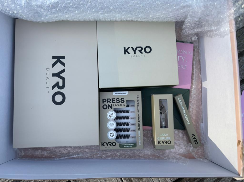 Kyro lash lifting, wimpers + brow kit!, Ogen, Zwart, Nieuw, Ophalen of Verzenden