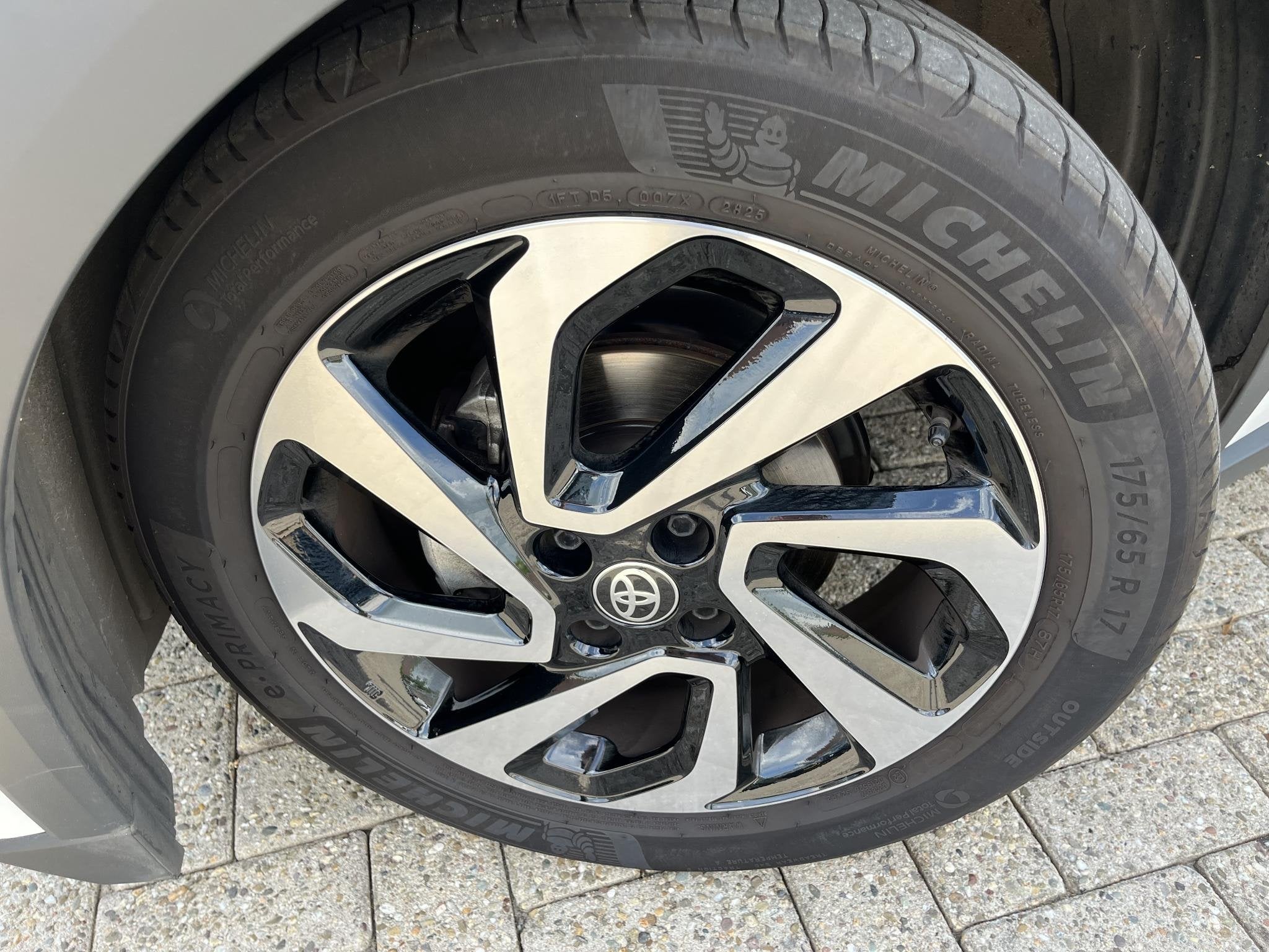 Toyota Aygo X 1.0 VVT-i S-CVT Pulse | Climate Control | Adap, Stof, Gebruikt, Euro 6, Start-stop-systeem