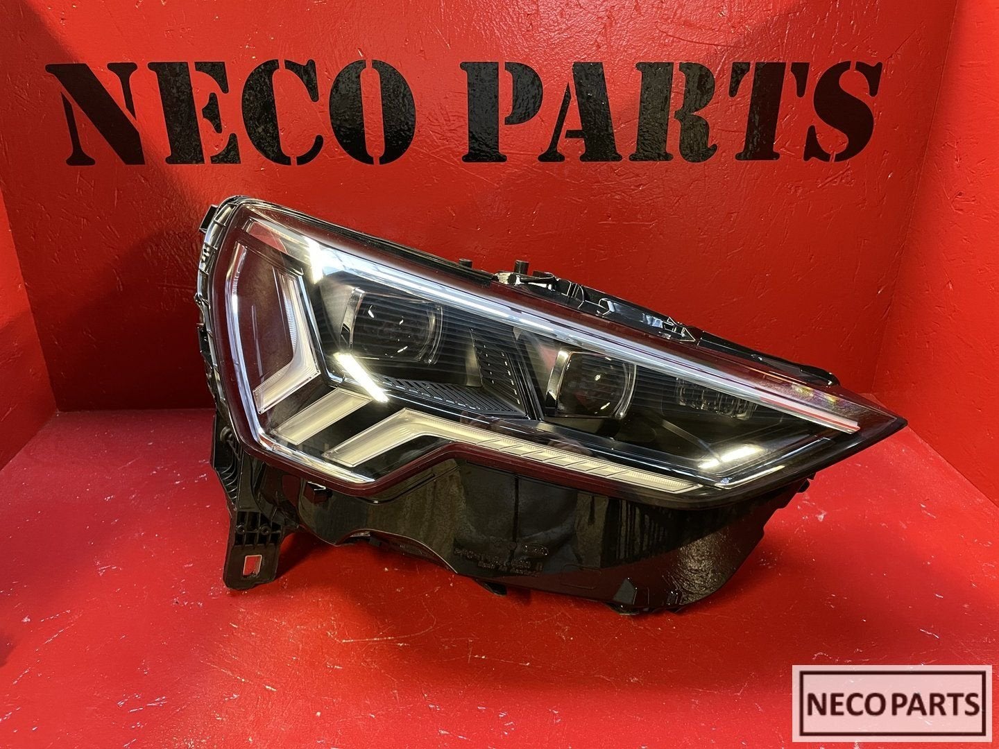 AUDI RSQ3 RS Q3 F3 83A MATRIX LED KOPLAMP 83A941036C, Gebruikt, -, -, -