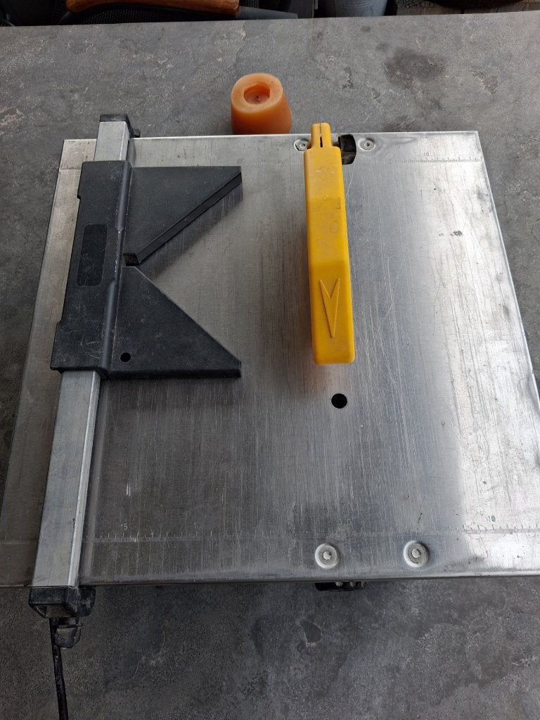 Tegelzaagmachine, Doe-het-zelf en Verbouw, Ophalen, Minder dan 30 mm, Gebruikt, Overige typen