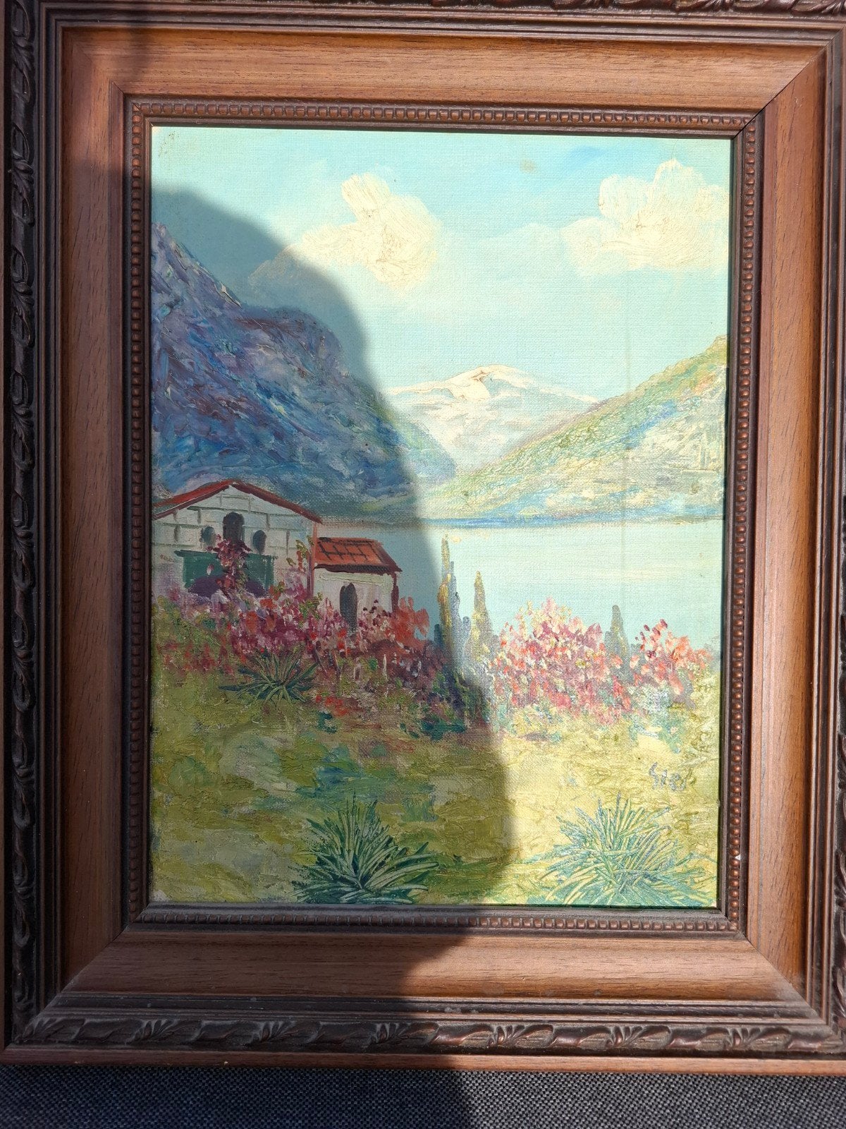 Schilderij: Berglandschap met meer en huis, Ophalen, Doek, Realistisch, Gesigneerd