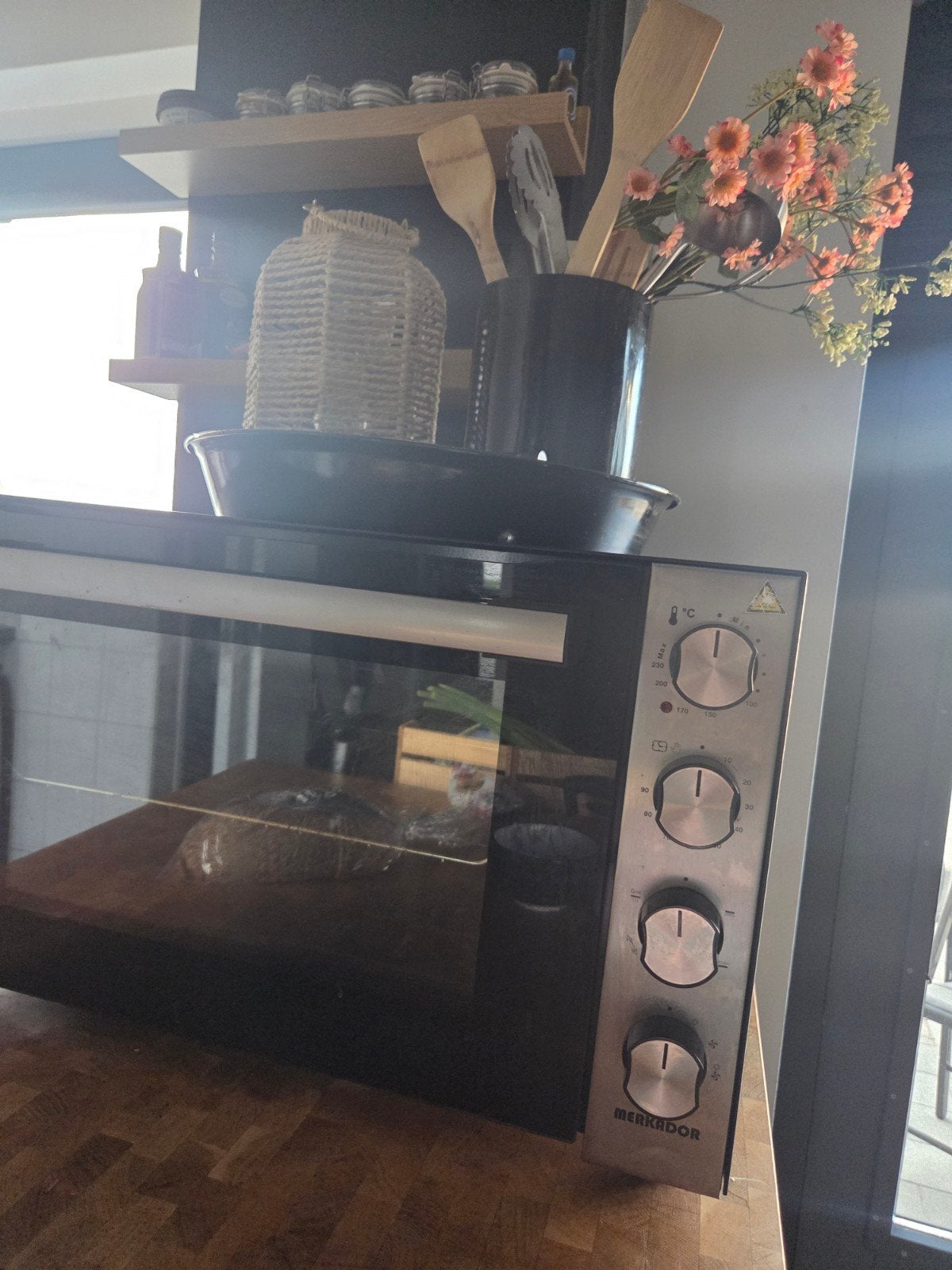 Merkador xxl vrijstaande oven., Witgoed en Apparatuur, Ovens, Ophalen, Minder dan 45 cm, Mini-oven, Gebruikt