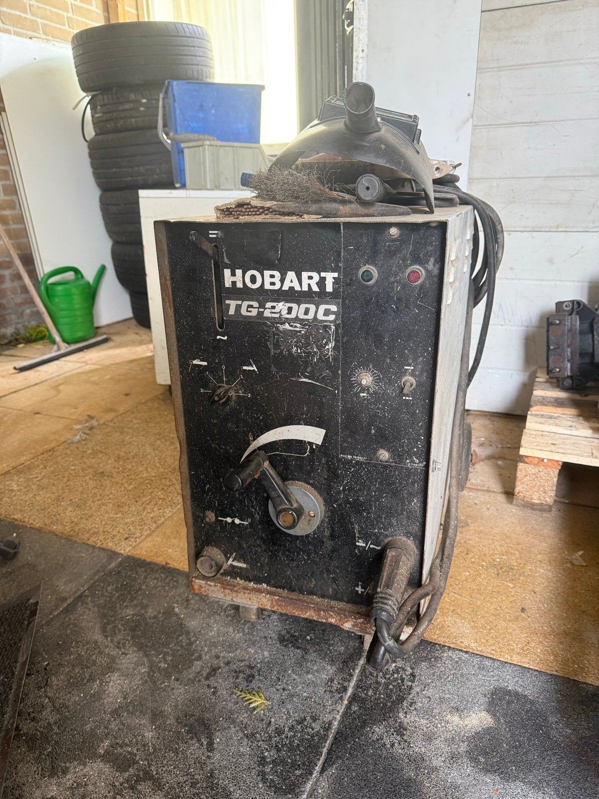 Hobart TG-200C Lasapparaat, Doe-het-zelf en Verbouw, Ophalen of Verzenden, Gebruikt, 150 tot 250 ampère, Elektroden