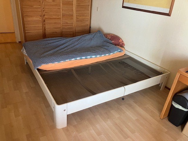 Auping bed 200 X 200, Ophalen, Gebruikt, Wit, Tweepersoons