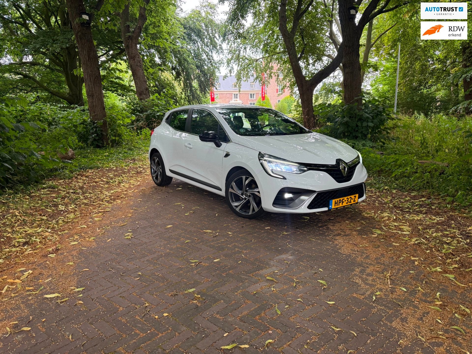 Renault CLIO 1.3 TCE 130 PK| R.S. Line | keyless | automaat, 15 km/l, Gebruikt, Euro 6, 4 cilinders