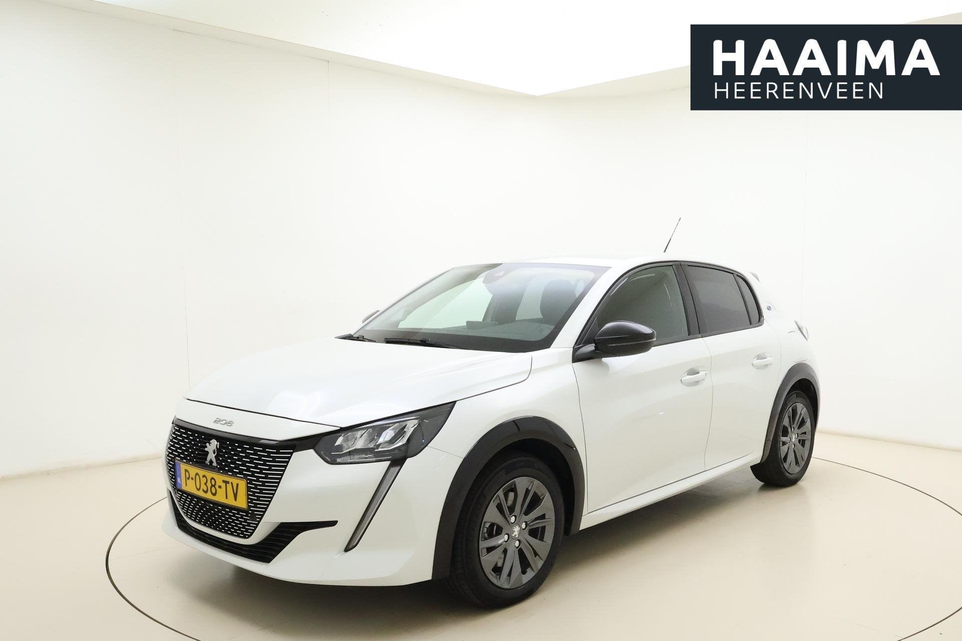 Peugeot e-208 EV Allure Pack 50 kWh 136 PK | 3-Fase | Stoelv