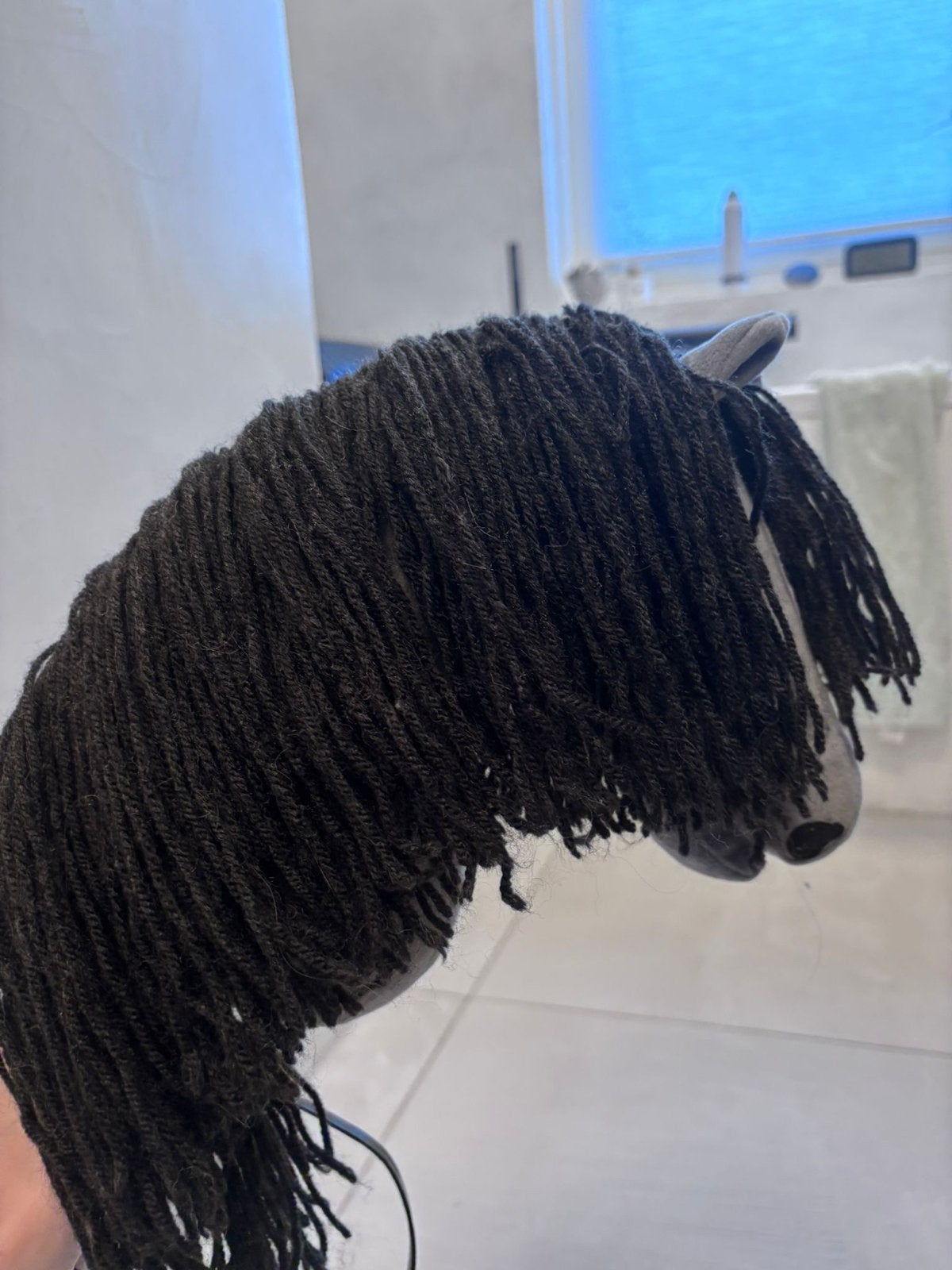Hobby Horse Grijs met Zwart Hoofdstel, Ophalen, Zo goed als nieuw, Jongen of Meisje