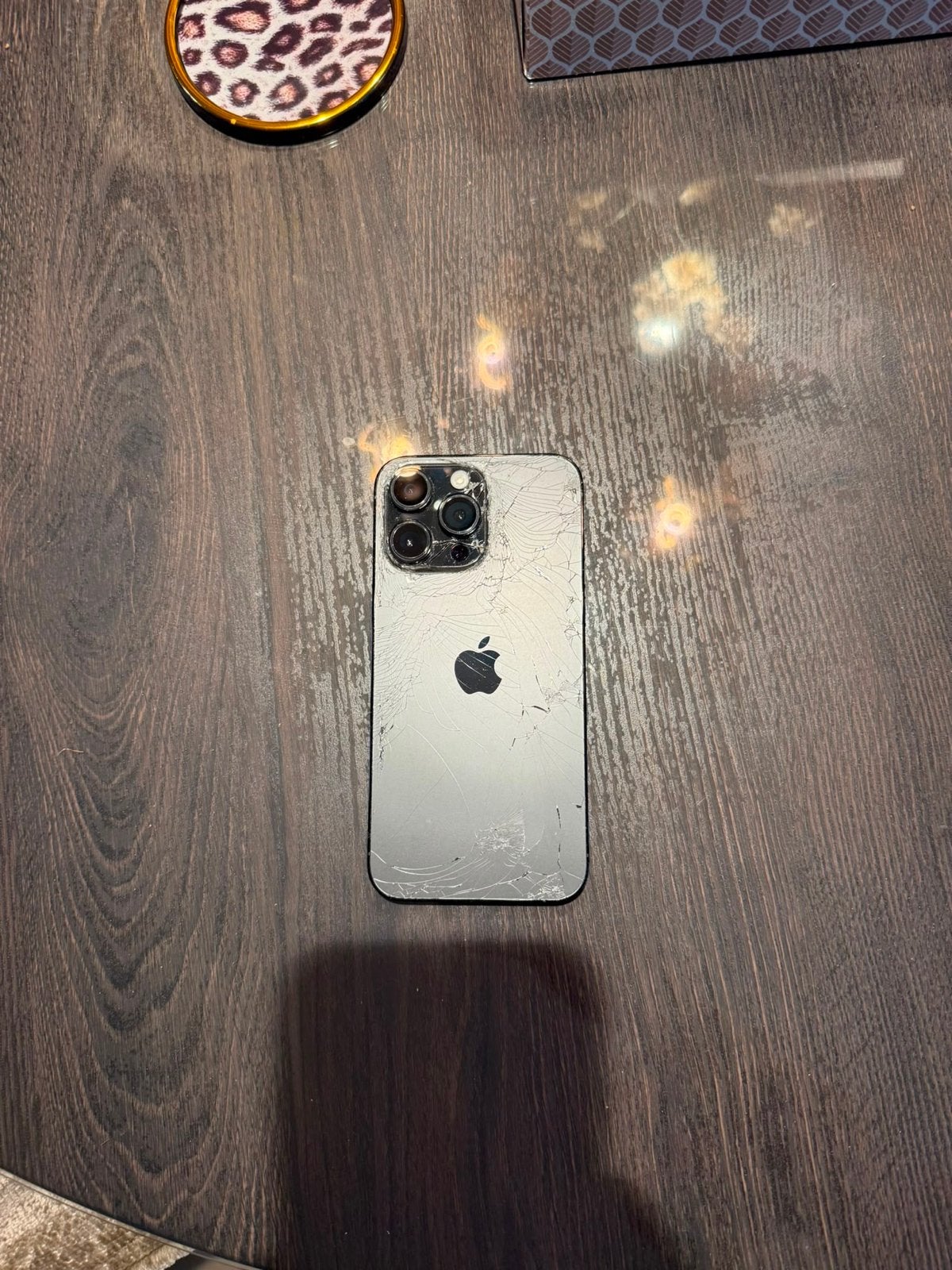iPhone 14 Pro Max 256 GB - Achterkant beschadigd, Telecommunicatie, Mobiele telefoons | Apple iPhone, 256 GB, Gebruikt, Zwart