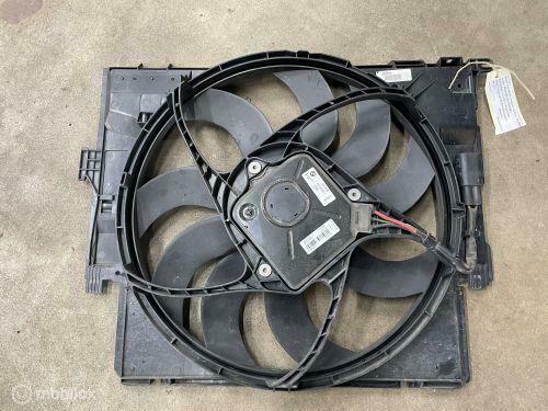 Koelventilator BMW 1-serie F20 M135i 17428641964, Gebruikt, Ophalen of Verzenden, BMW, BMW