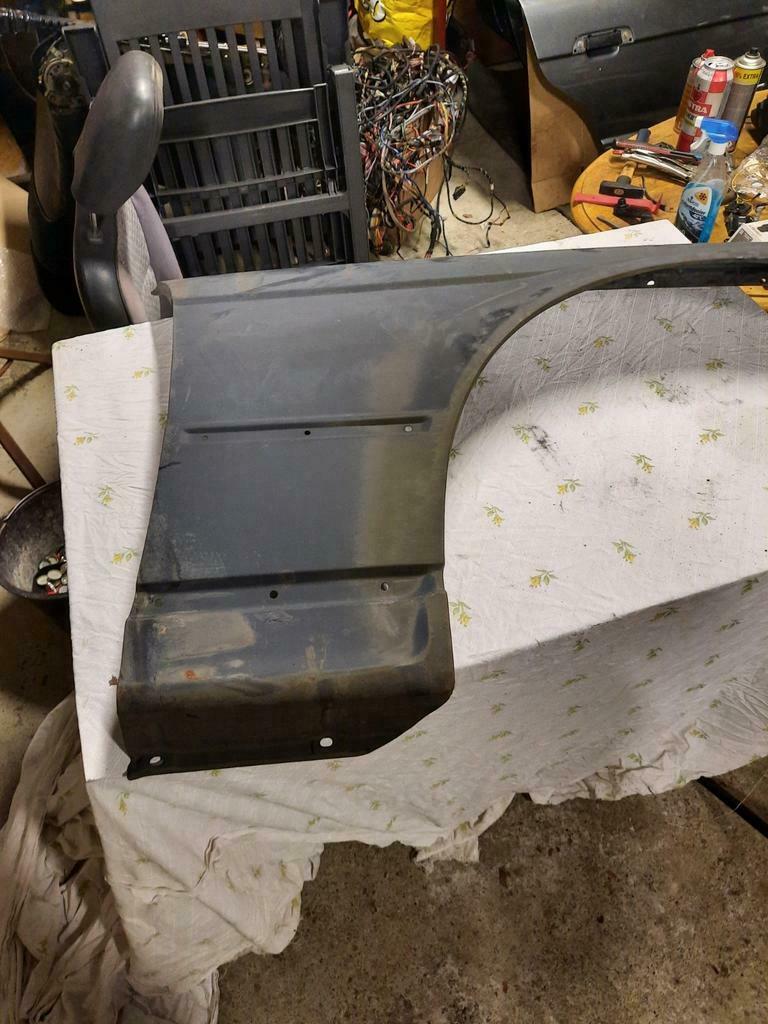 Zij scherm,spatbord bmw e34 roest vrij rv, Gebruikt, Ophalen of Verzenden, Spatbord, BMW