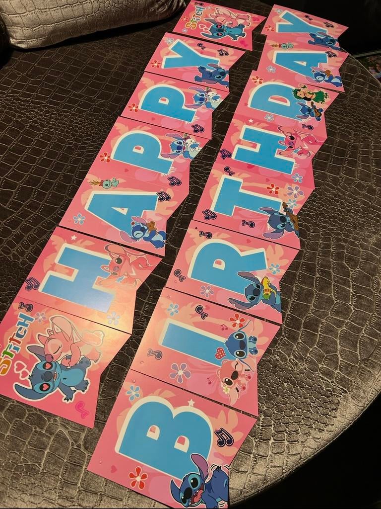 Stitch happy birtday slinger / banner versiering, Hobby en Vrije tijd, Feestartikelen, Ophalen of Verzenden, Nieuw, Versiering