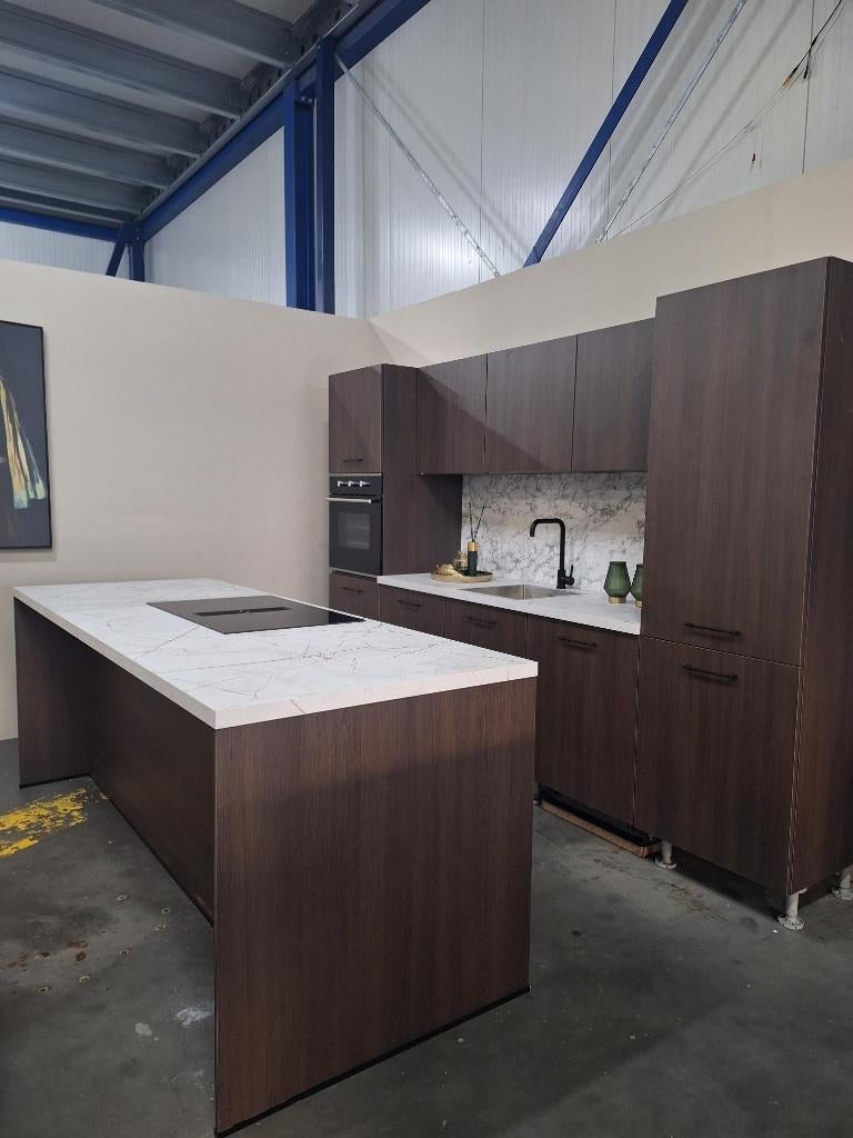 Keuken compleet NIEUW met apparatuur – Keuken Cheyenn, Huis en Inrichting, Keuken | Complete keukens, Nieuw, Overige typen, Greeploos