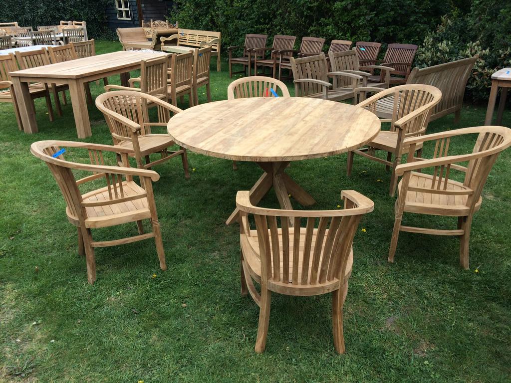 Foto 17 van Groot Assortiment Teak Tuinstoelen / Nieuw & Gebruikt
