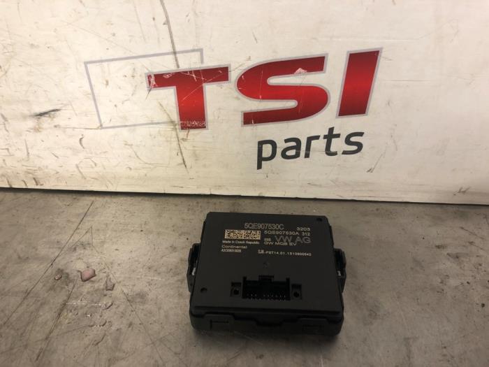 Gateway module van een Volkswagen Golf, Gebruikt, -, Volkswagen, -