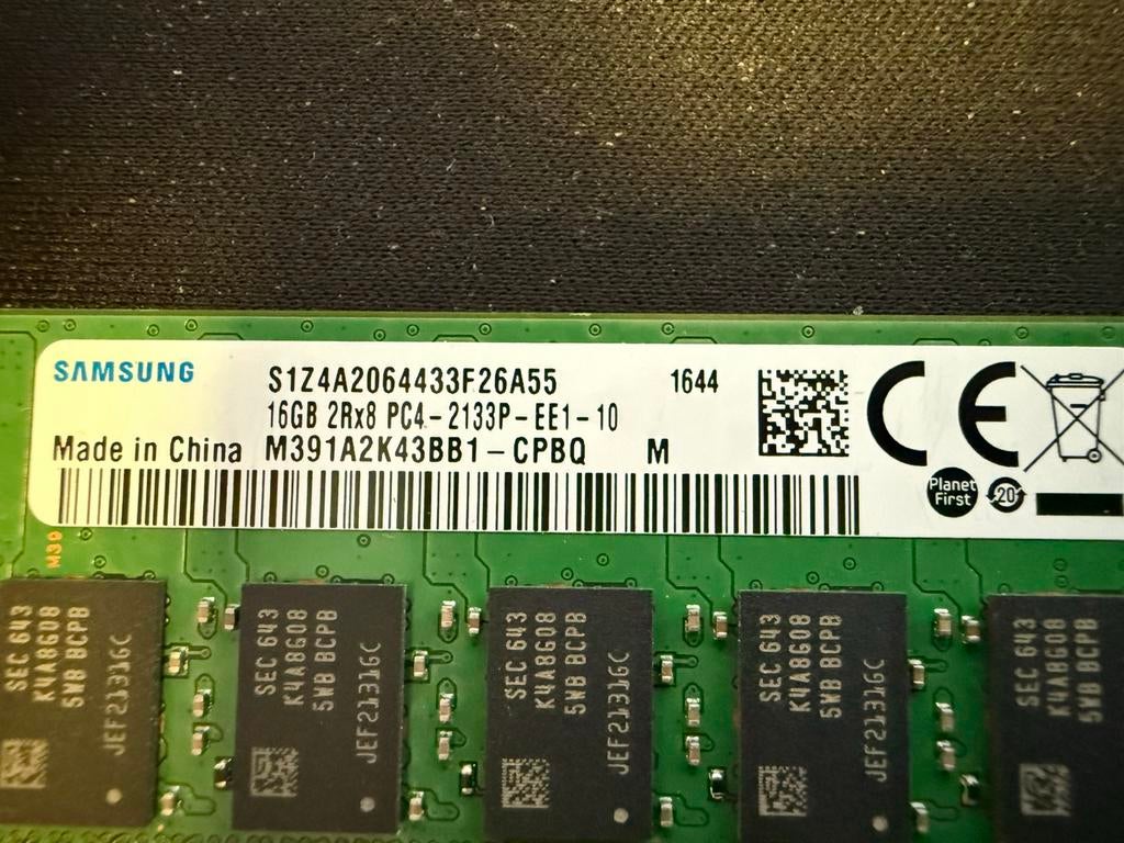 -= Samsung 16GB DDR4 2133P DIMM =-, Evert van de Beekstraat 310 1118 CX Schiphol Nederland, DDR4, M391A2K43BB1-CPB, Info-nl@samsung.com