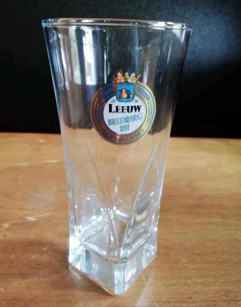 Leeuw bier Valkenburgs wit (4 glazen beschikbaar, nieuw), Ophalen of Verzenden, Nieuw