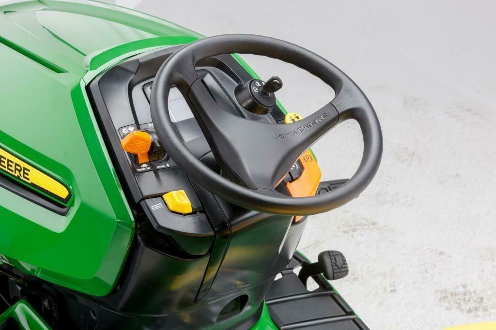 John Deere Zitmaaier X 350 R hydro 19,5 pk 107 cm nieuw mode, John Deere, John Deere, Jdwisinfo@johndeere.com, Nieuw