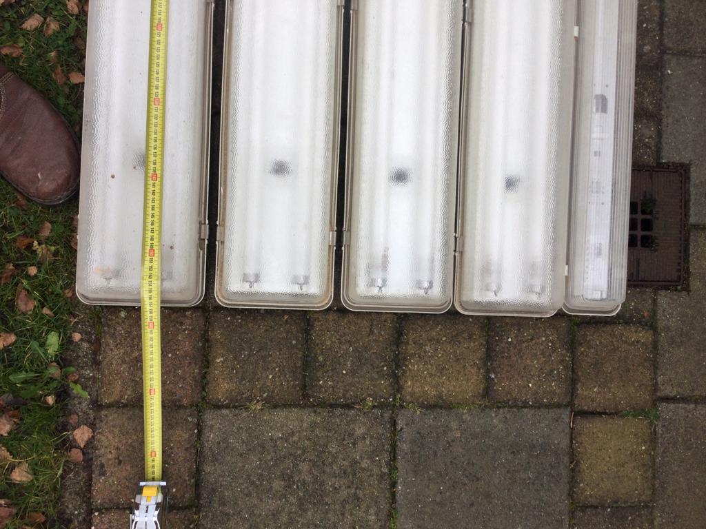 Tel bakken, Doe-het-zelf en Verbouw, Bouwverlichting, Ophalen, Gebruikt, Lamp met armatuur