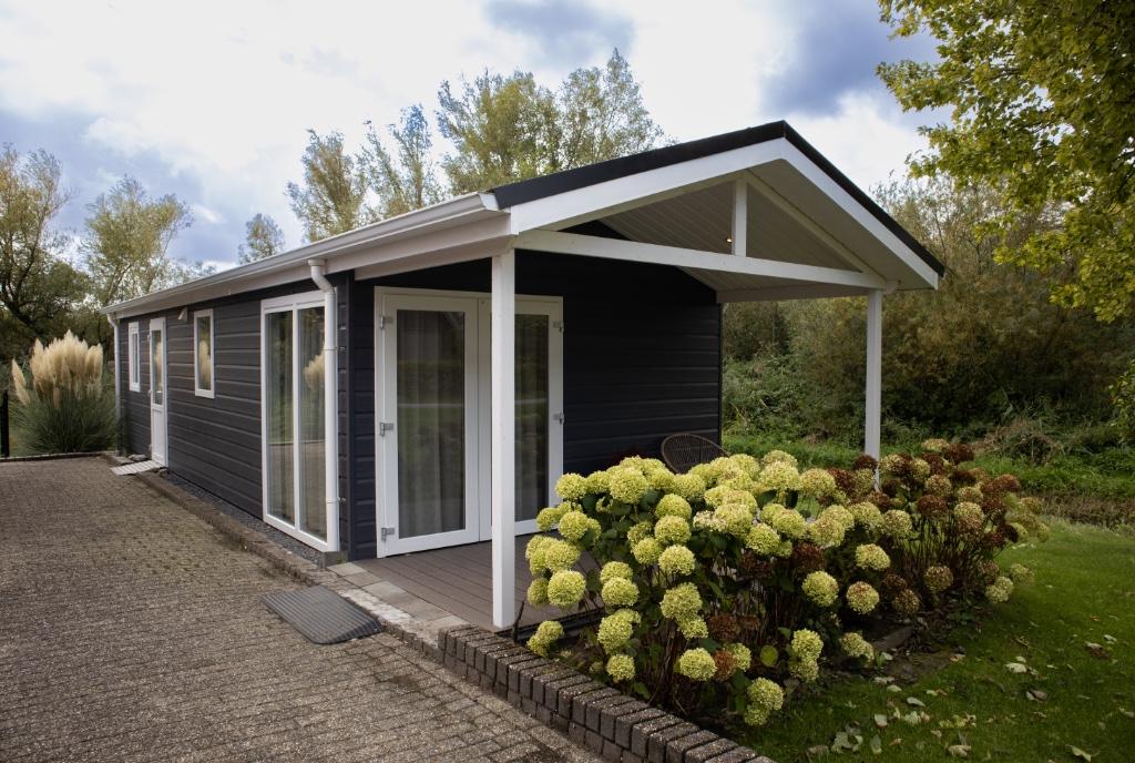 Mantelzorgwoning - Direct leverbaar, Huizen en Kamers, Recreatiewoningen te koop, Gelderland, Chalet