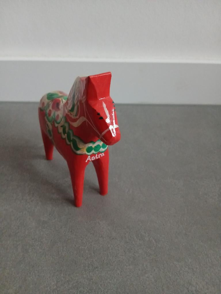 Vintage orgineel akta dalahemslojd houten paardje Astra, Ophalen of Verzenden, Dier