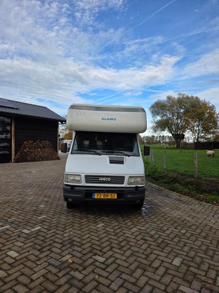Iveco Daily Camper - 6 persoons - Topstaat!, Caravans en Kamperen, Overige merken, Particulier, Tot en met 6, 3 tot 6 maanden geleden
