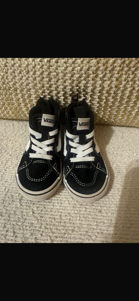 Nette kinder schoenen, Kinderen en Baby's, Ophalen of Verzenden, Zo goed als nieuw, Jongetje of Meisje, Schoentjes