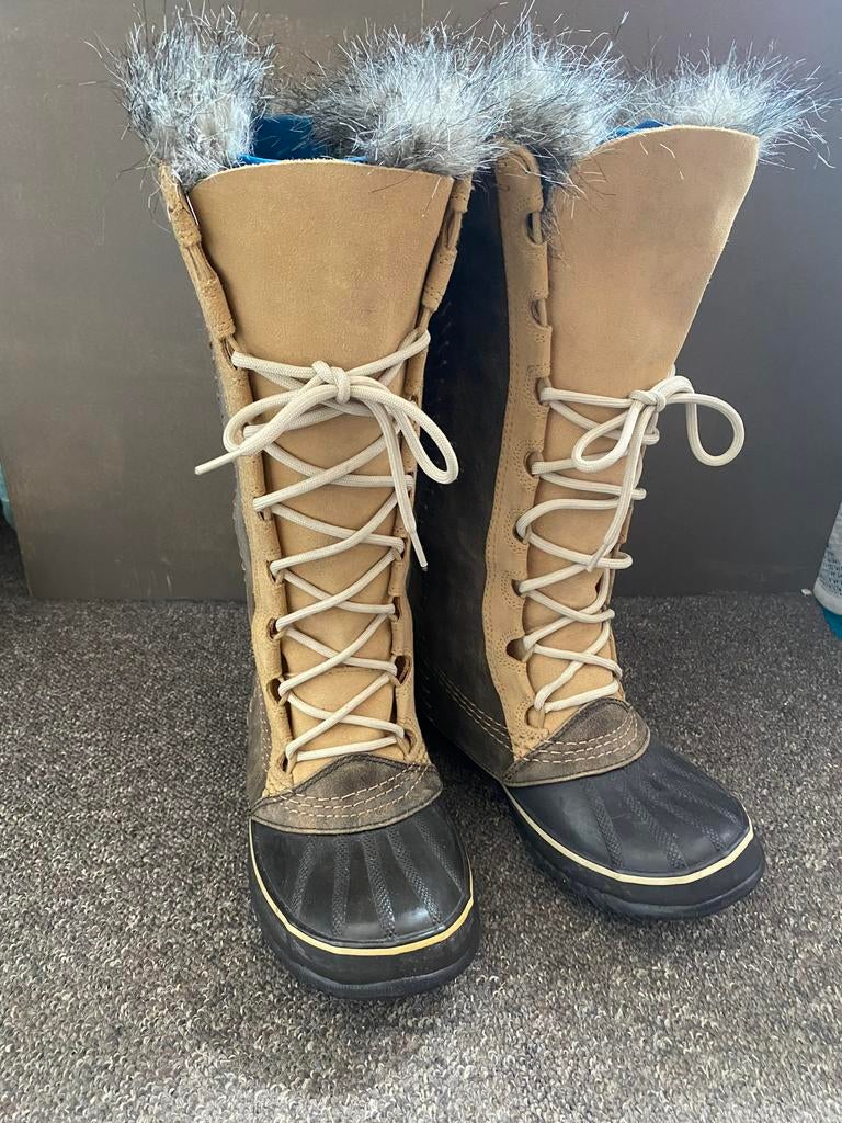 Nieuwe winterlaars, maat 39,5, Kleding | Dames, Schoenen, Ophalen of Verzenden, Nieuw