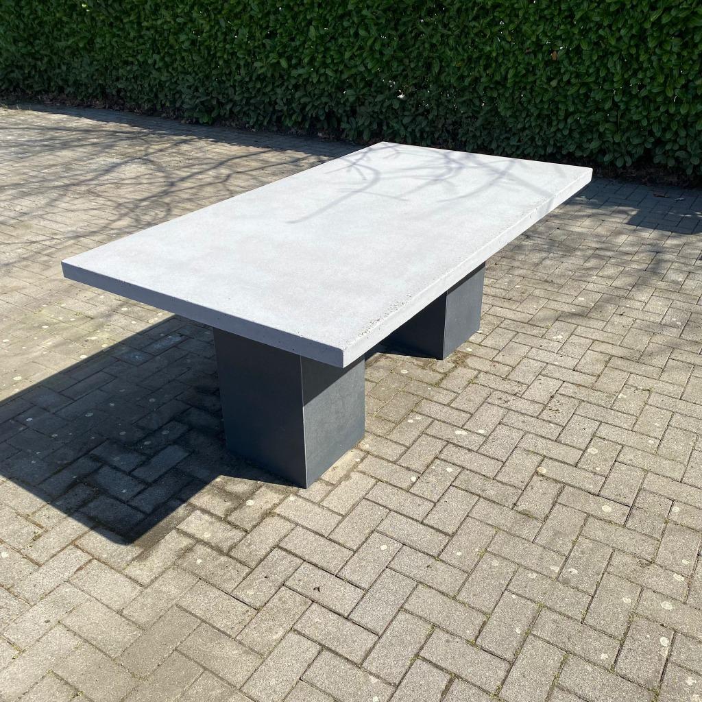 Betonnen Tuintafel - Zuilen - 180x100Cm, Ophalen of Verzenden, Nieuw, Rechthoekig, Overige materialen